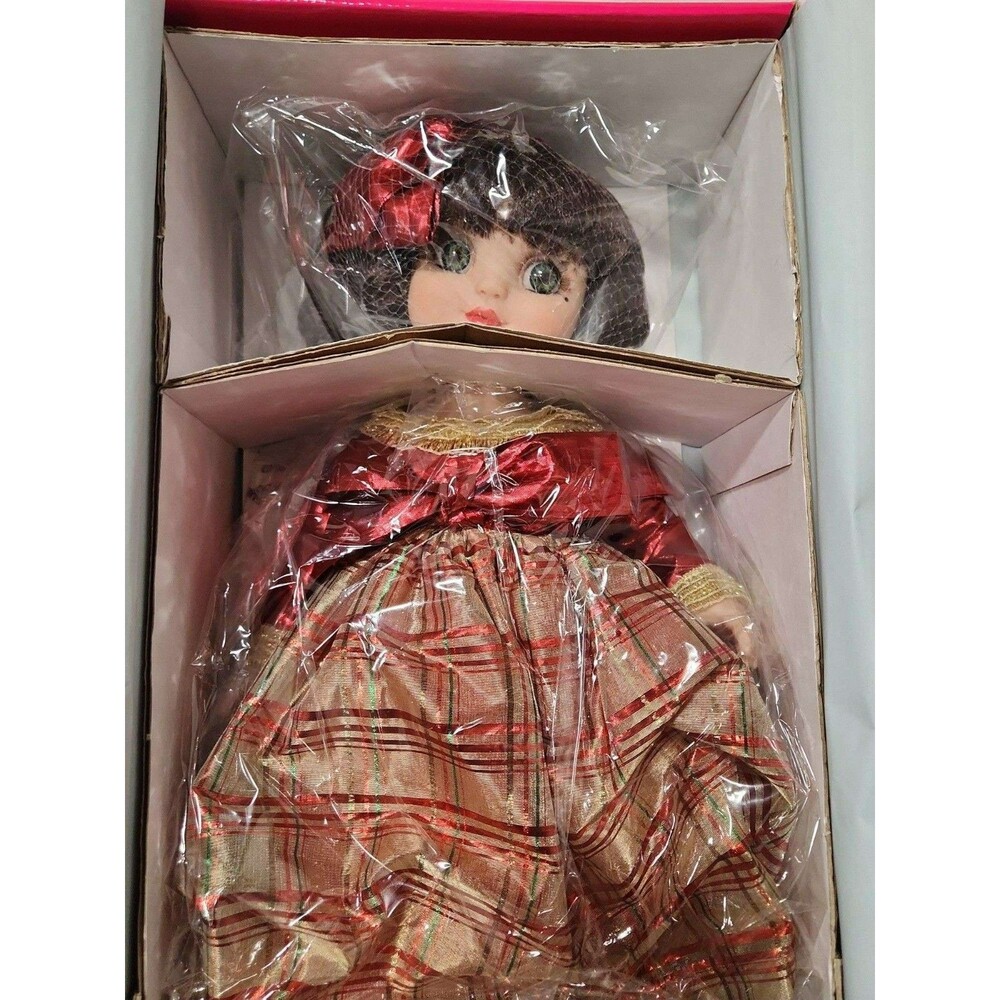 Marie Osmond Vinyl Adora Belle Holiday 2004 Doll 15 Inch Christmas Original Box